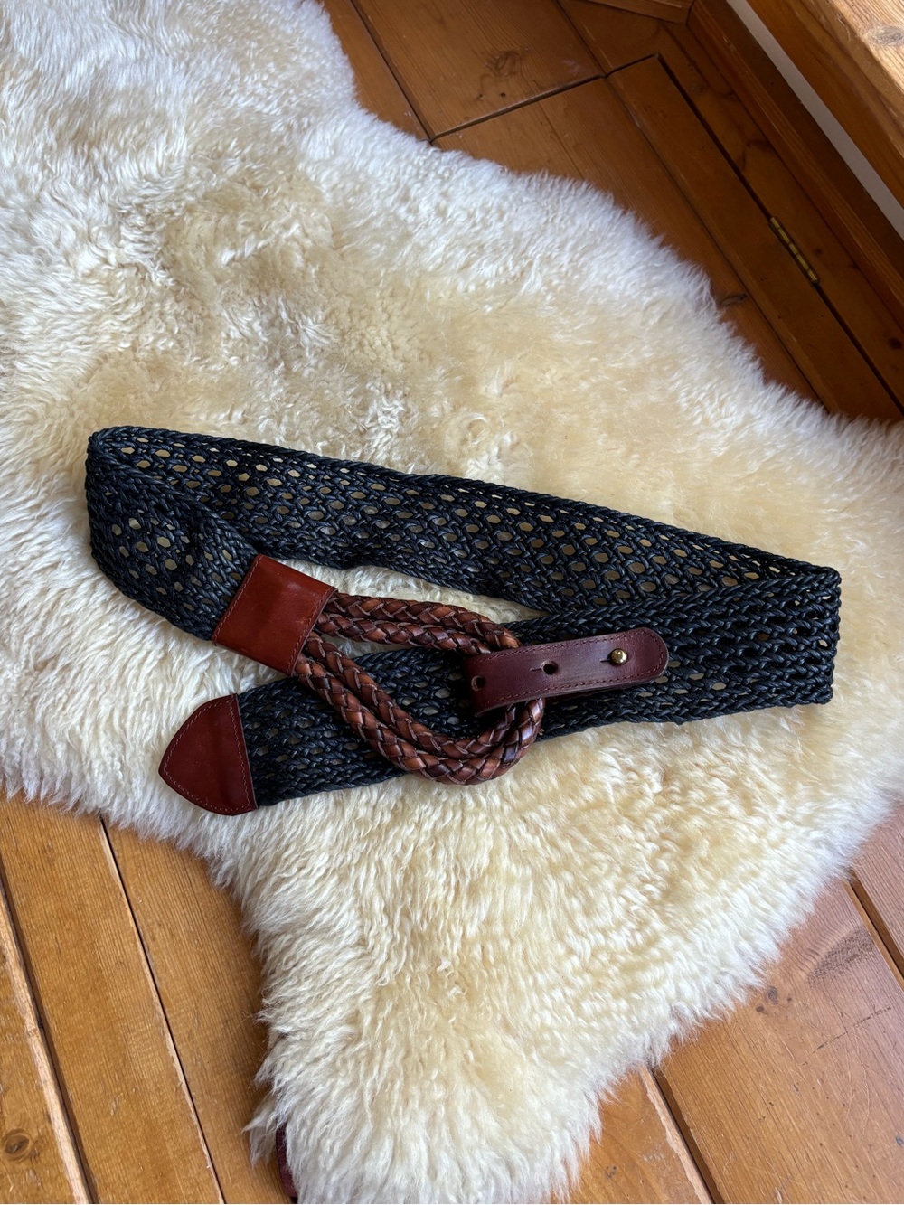Vintage 90’s Woven Leather Belt